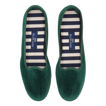 Laden Sie das Bild in den Galerie-Viewer, Santino