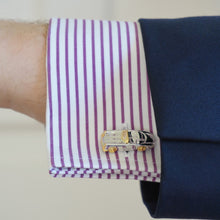 Laden Sie das Bild in den Galerie-Viewer, Aston