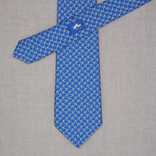 Laden Sie das Bild in den Galerie-Viewer, Falcon
