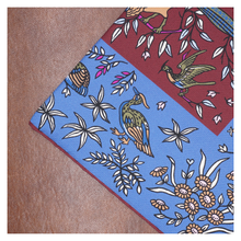 Laden Sie das Bild in den Galerie-Viewer, Vivaldo V
